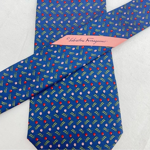 Silk Print Tie in Blue/Red Wheel | Shop Sid Mashburn SALVATORE FERRAGAMO Dark Navy Blue spring pink red Ladybug Pattern Mens Silk Tie